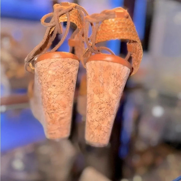 Steve Madden Wynwood brown/tan Raffia Ankle Strap Wedge Sandals 8 - Picture 7 of 8